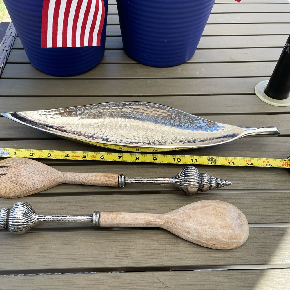 Seashell 🐚 salad servers & small serving bowl - Picture 7 of 8